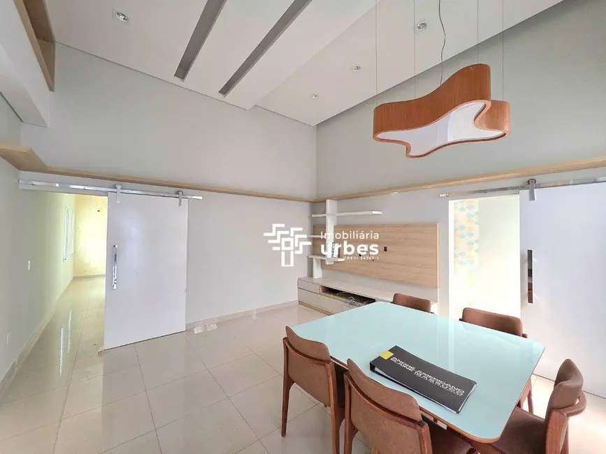 Foto 1 de Casa com 3 quartos à venda, 300m2 em Jardim Terramérica I, Americana - SP