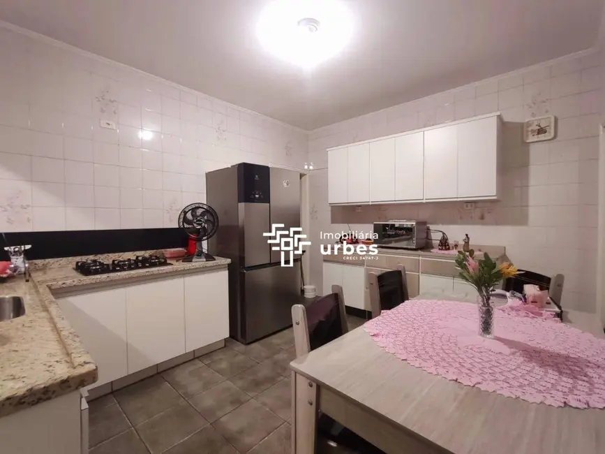 Foto 6 de Casa com 3 quartos à venda, 137m2 em Residencial Vale das Nogueiras, Americana - SP