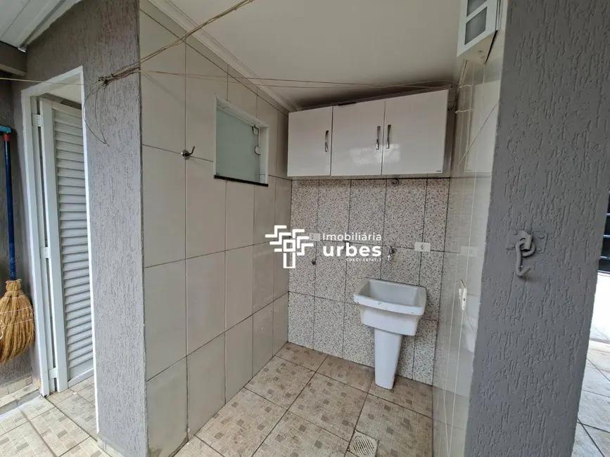 Foto 4 de Casa com 2 quartos para alugar, 250m2 em Vila Santa Maria, Americana - SP