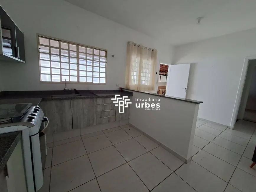 Foto 1 de Casa com 1 quarto para alugar, 300m2 em Cidade Jardim II, Americana - SP