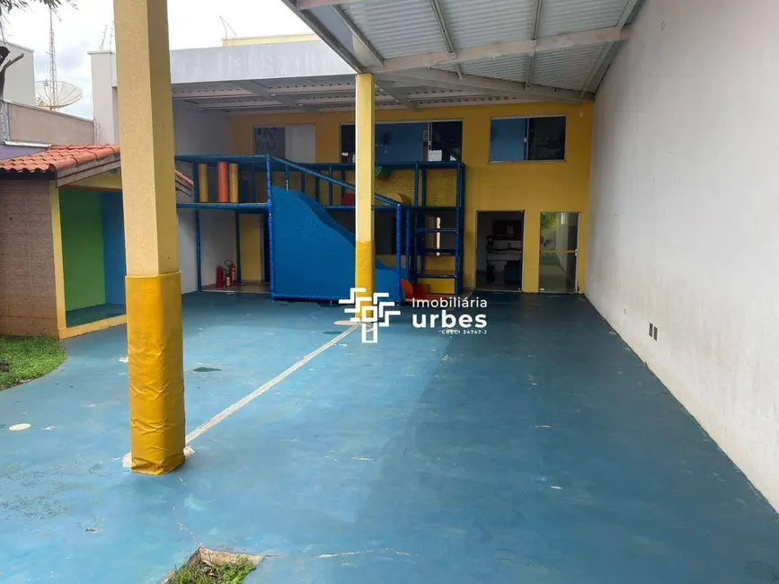 Foto 3 de Casa para alugar, 450m2 em Vila Santa Catarina, Americana - SP