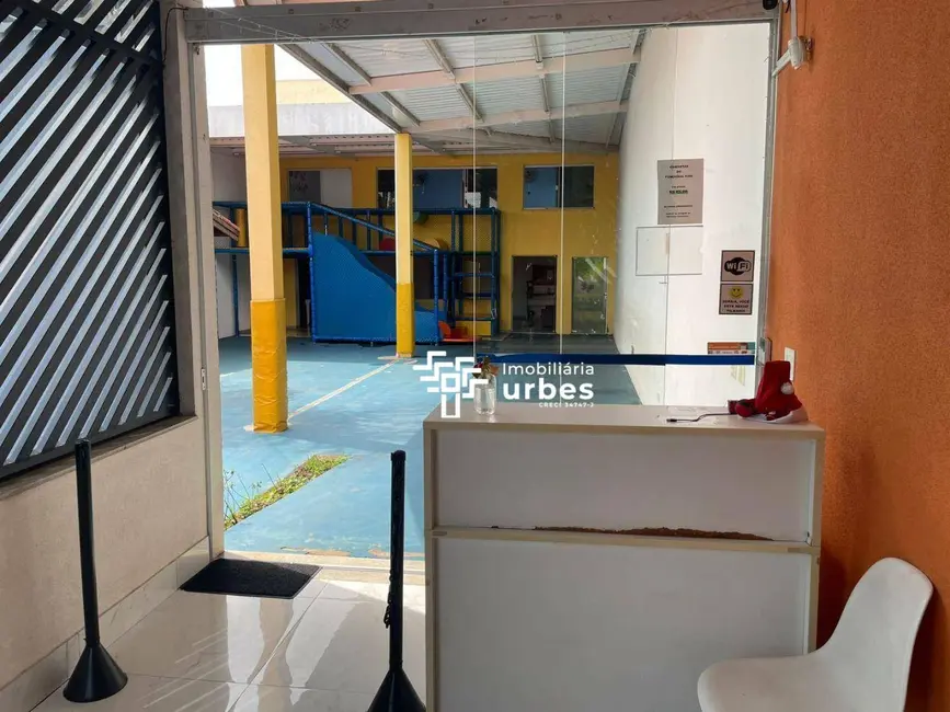 Foto 2 de Casa para alugar, 450m2 em Vila Santa Catarina, Americana - SP