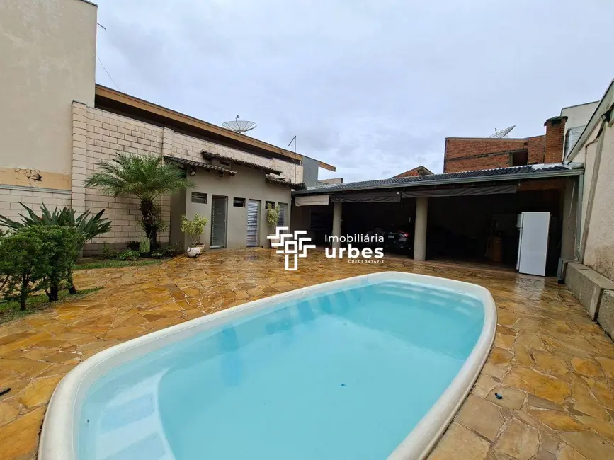 Casa para alugar, 300m2 em Residencial Vale das Nogueiras, Americana - SP - imagem 3 Foto 3 de Casa para alugar, 300m2 em Residencial Vale das Nogueiras, Americana - SP
