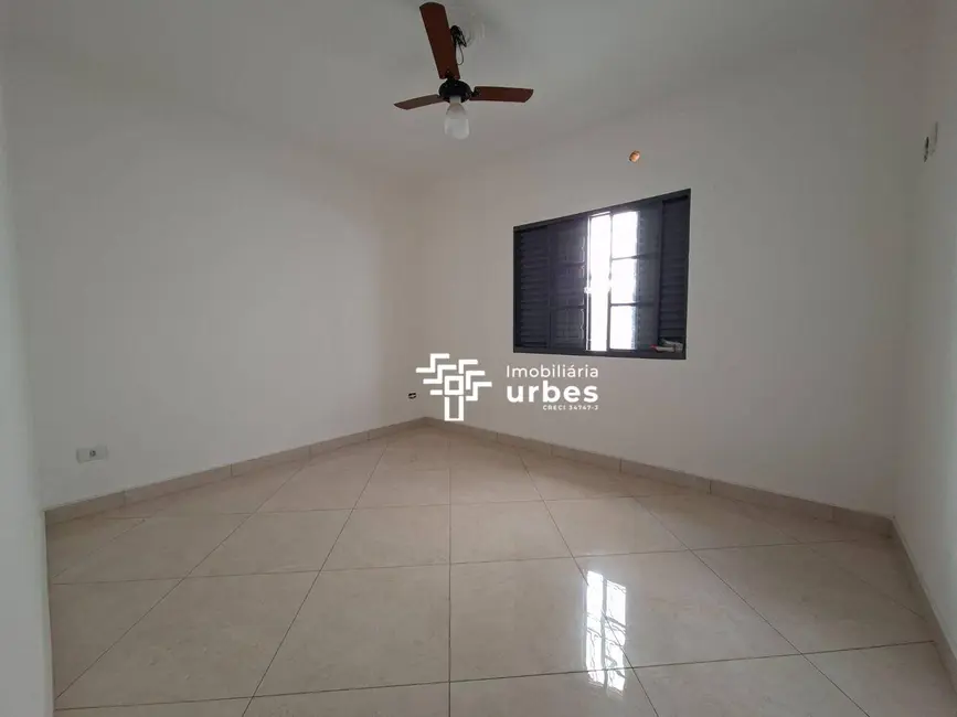 Foto 4 de Casa com 4 quartos para alugar, 334m2 em Jardim São José, Americana - SP