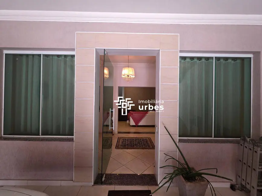 Foto 4 de Casa com 3 quartos à venda, 189m2 em Vila Nossa Senhora de Fátima, Americana - SP