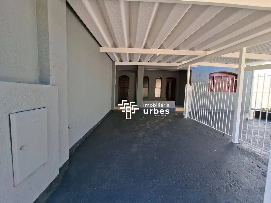 Casa com 3 quartos para alugar, 240m2 em Vila Belvedere, Americana - SP - imagem 1 Foto 1 de Casa com 3 quartos para alugar, 240m2 em Vila Belvedere, Americana - SP