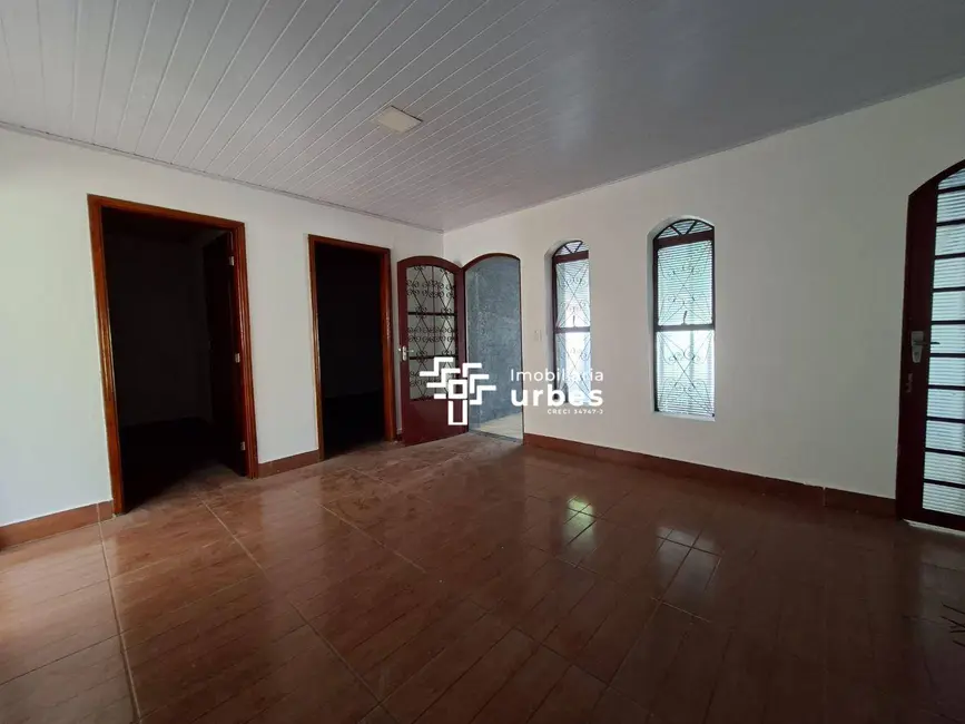 Casa com 3 quartos para alugar, 240m2 em Vila Belvedere, Americana - SP - imagem 3 Foto 3 de Casa com 3 quartos para alugar, 240m2 em Vila Belvedere, Americana - SP
