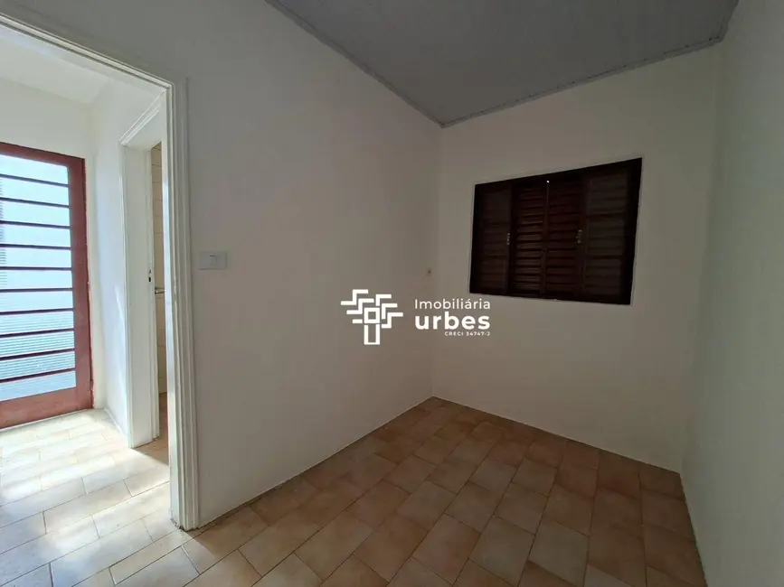 Casa com 3 quartos para alugar, 240m2 em Vila Belvedere, Americana - SP - imagem 7 Foto 7 de Casa com 3 quartos para alugar, 240m2 em Vila Belvedere, Americana - SP