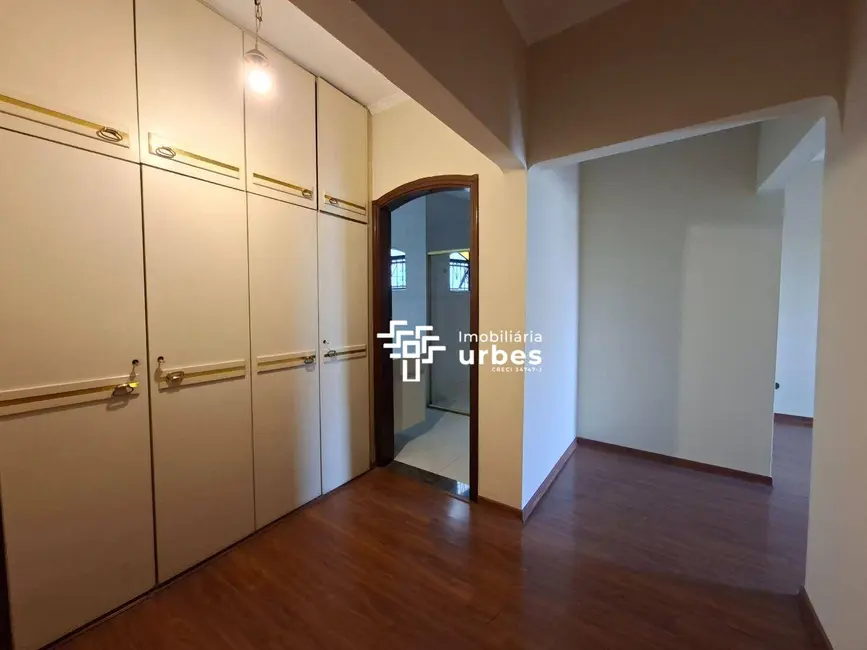 Foto 10 de Casa com 4 quartos para alugar, 334m2 em Werner Plaas, Americana - SP