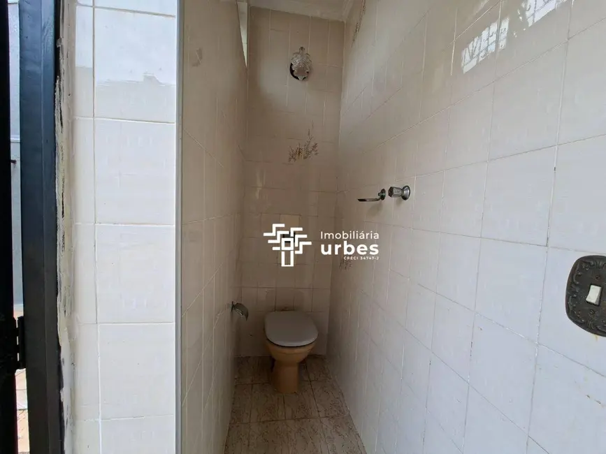 Foto 31 de Casa com 4 quartos para alugar, 334m2 em Werner Plaas, Americana - SP