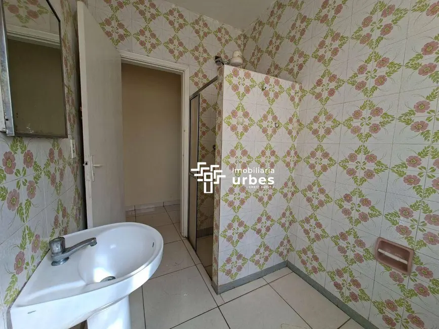 Casa com 2 quartos para alugar, 109m2 em Centro, Americana - SP - imagem 7 Foto 7 de Casa com 2 quartos para alugar, 109m2 em Centro, Americana - SP