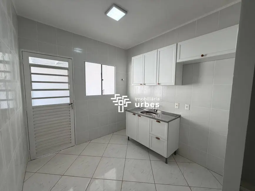 Foto 7 de Casa com 2 quartos à venda, 142m2 em Nova Odessa - SP
