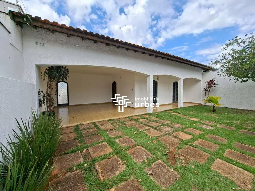Foto 2 de Casa com 3 quartos para alugar, 100m2 em Vila Nossa Senhora de Fátima, Americana - SP