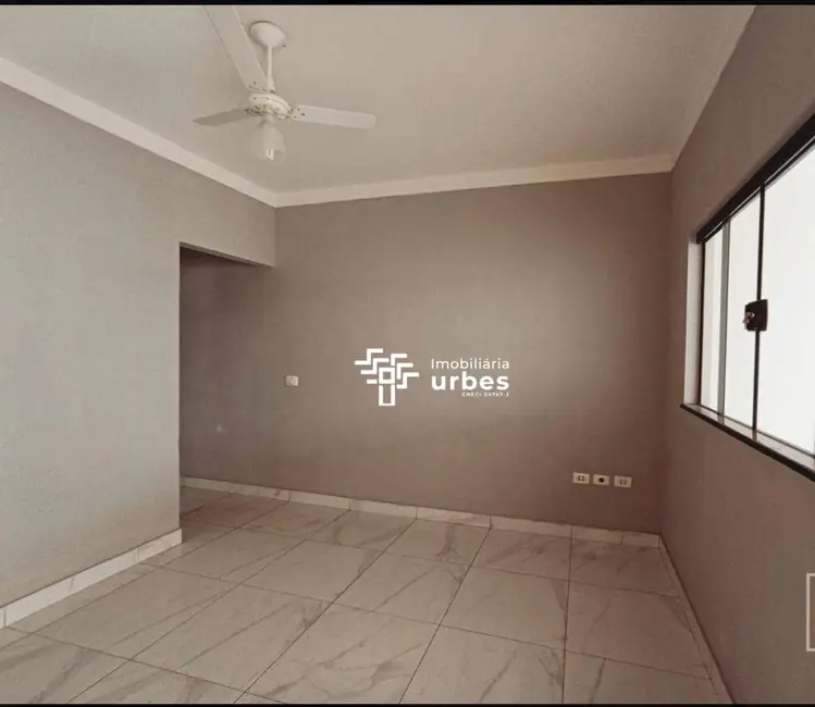 Foto 4 de Casa com 2 quartos para alugar, 106m2 em Vila Santa Maria, Americana - SP