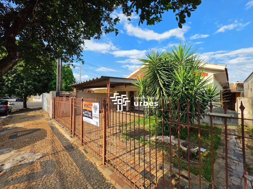 Casa com 3 quartos à venda, 300m2 em Cidade Jardim I, Americana - SP - imagem 2 Foto 2 de Casa com 3 quartos à venda, 300m2 em Cidade Jardim I, Americana - SP