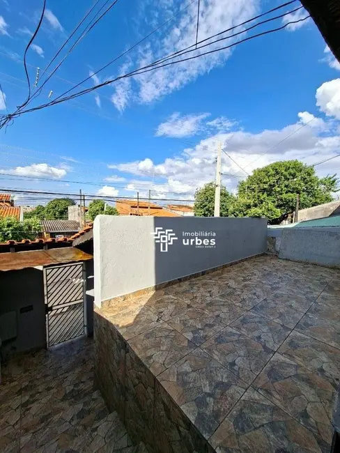 Foto 4 de Casa com 3 quartos para alugar, 226m2 em Parque Gramado, Americana - SP