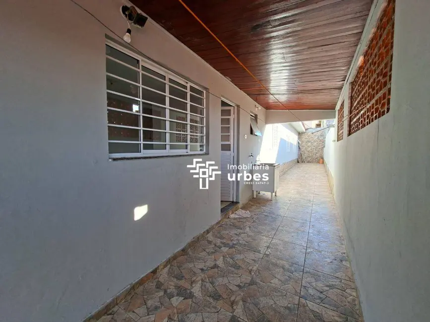 Foto 5 de Casa com 3 quartos para alugar, 226m2 em Parque Gramado, Americana - SP