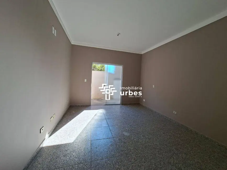 Kitnet com 1 quarto para alugar, 121m2 em Balneário Riviera, Americana - SP - imagem 5 Foto 5 de Kitnet com 1 quarto para alugar, 121m2 em Balneário Riviera, Americana - SP