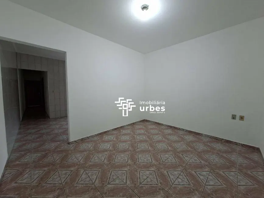 Foto 2 de Casa com 2 quartos para alugar, 125m2 em Jardim Brasil, Americana - SP