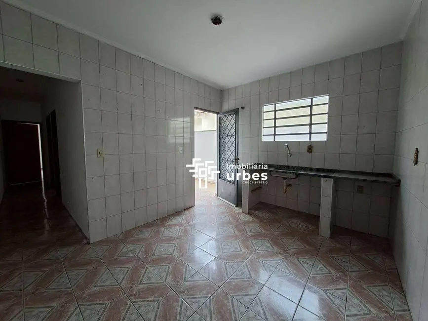 Foto 4 de Casa com 2 quartos para alugar, 125m2 em Jardim Brasil, Americana - SP