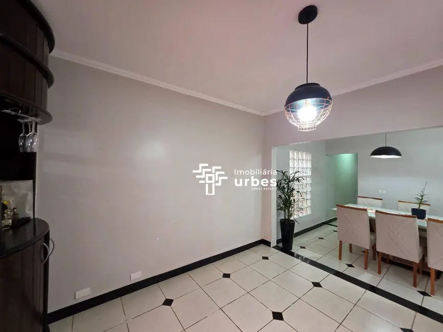 Foto 2 de Casa com 3 quartos à venda, 150m2 em Jardim Brasília, Americana - SP