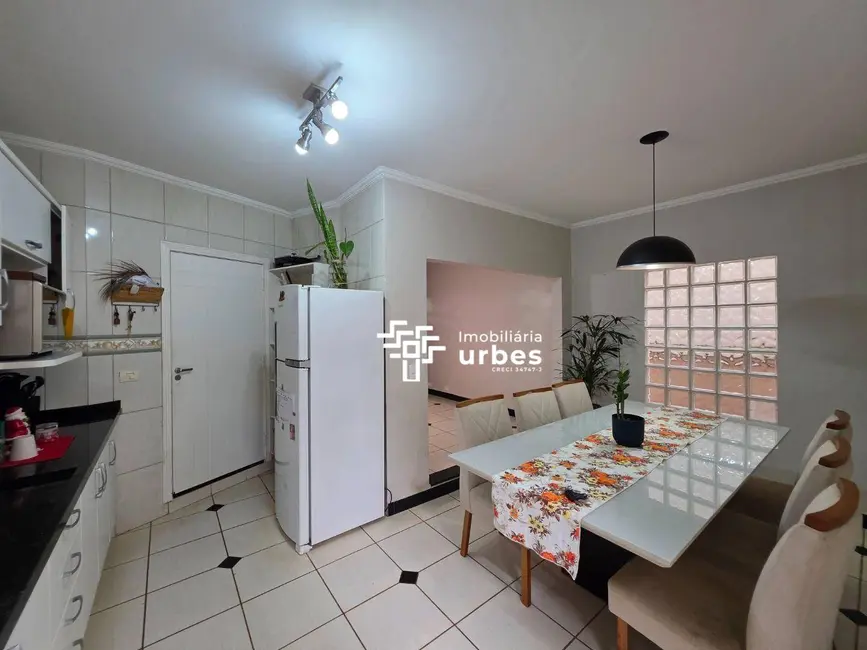 Foto 8 de Casa com 3 quartos à venda, 150m2 em Jardim Brasília, Americana - SP