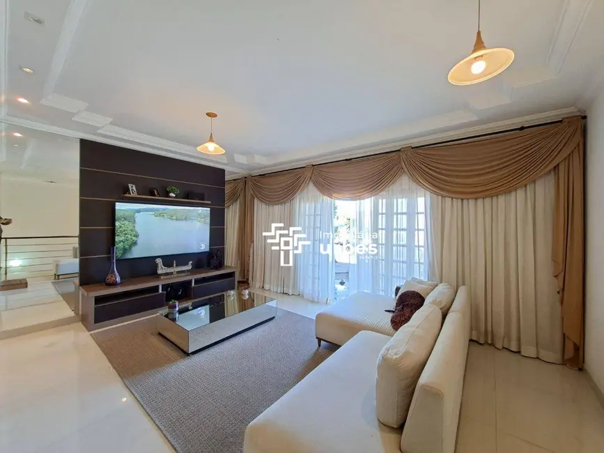 Casa com 3 quartos para alugar, 300m2 em Jardim Paulistano, Americana - SP - imagem 3 Foto 3 de Casa com 3 quartos para alugar, 300m2 em Jardim Paulistano, Americana - SP