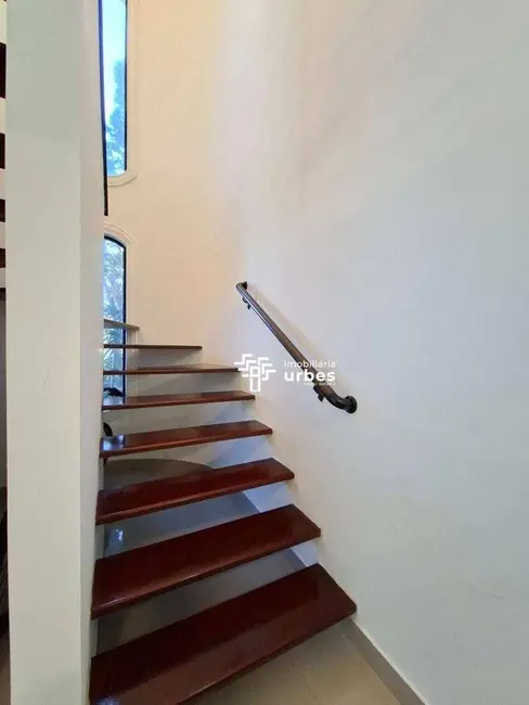 Casa com 3 quartos para alugar, 300m2 em Jardim Paulistano, Americana - SP - imagem 8 Foto 8 de Casa com 3 quartos para alugar, 300m2 em Jardim Paulistano, Americana - SP