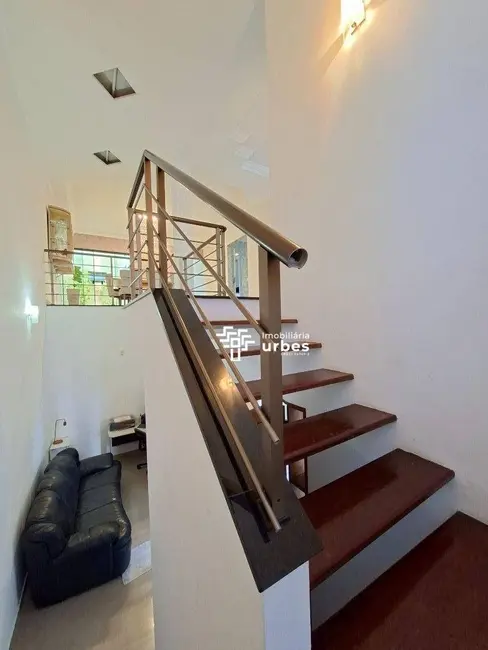 Casa com 3 quartos para alugar, 300m2 em Jardim Paulistano, Americana - SP - imagem 9 Foto 9 de Casa com 3 quartos para alugar, 300m2 em Jardim Paulistano, Americana - SP