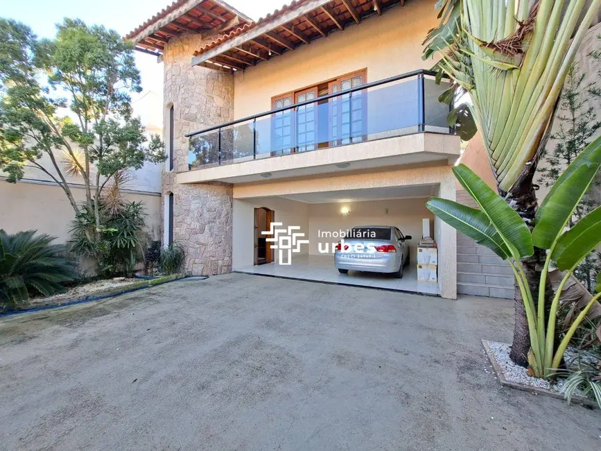 Casa com 3 quartos para alugar, 300m2 em Jardim Paulistano, Americana - SP - imagem 2 Foto 2 de Casa com 3 quartos para alugar, 300m2 em Jardim Paulistano, Americana - SP