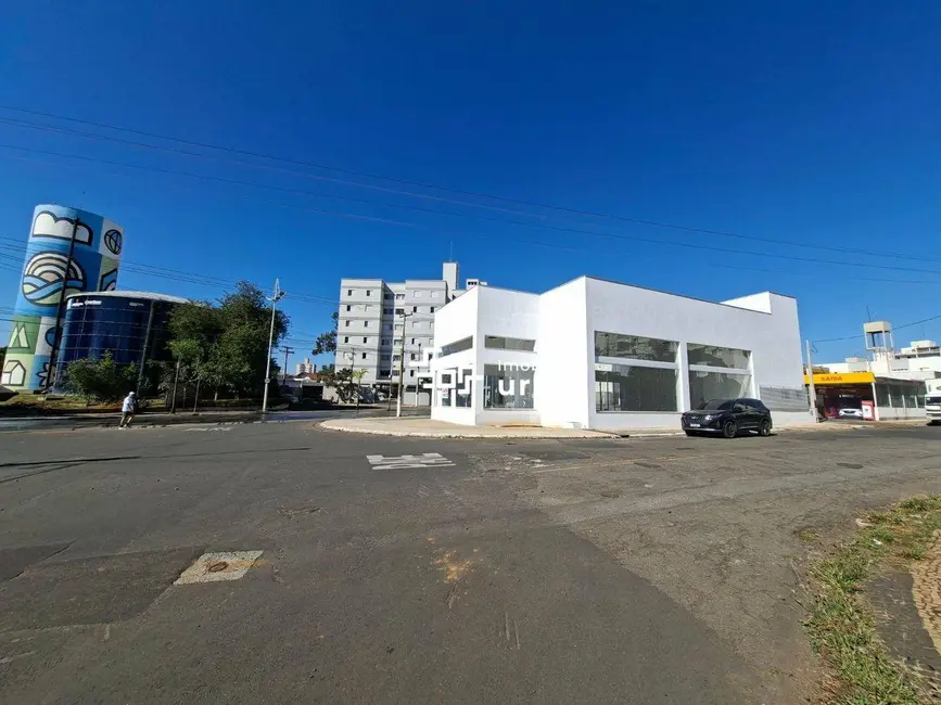 Sala Comercial para alugar, 300m2 em Vila Pavan, Americana - SP - imagem 1 Foto 1 de Sala Comercial para alugar, 300m2 em Vila Pavan, Americana - SP