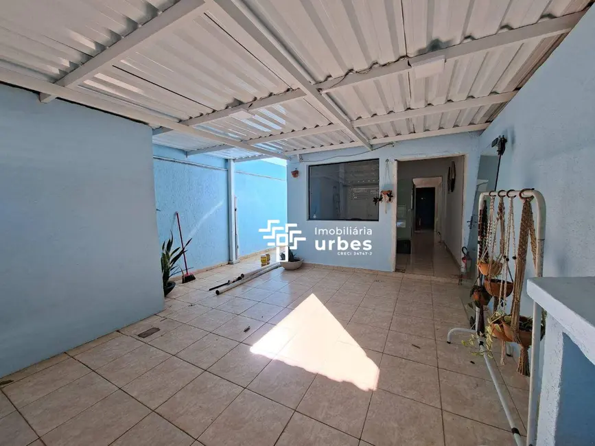 Casa com 2 quartos para alugar, 129m2 em Jardim Ipiranga, Americana - SP - imagem 2 Foto 2 de Casa com 2 quartos para alugar, 129m2 em Jardim Ipiranga, Americana - SP