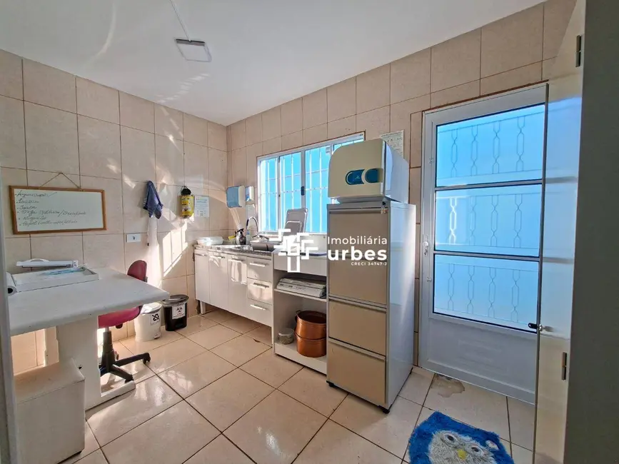 Casa com 2 quartos para alugar, 129m2 em Jardim Ipiranga, Americana - SP - imagem 4 Foto 4 de Casa com 2 quartos para alugar, 129m2 em Jardim Ipiranga, Americana - SP