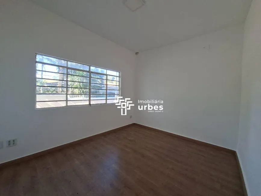 Foto 8 de Casa para alugar, 230m2 em Jardim Girassol, Americana - SP