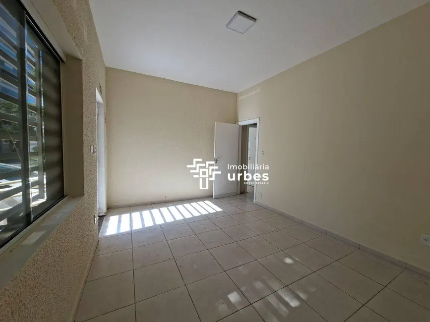 Foto 2 de Casa para alugar, 230m2 em Jardim Girassol, Americana - SP