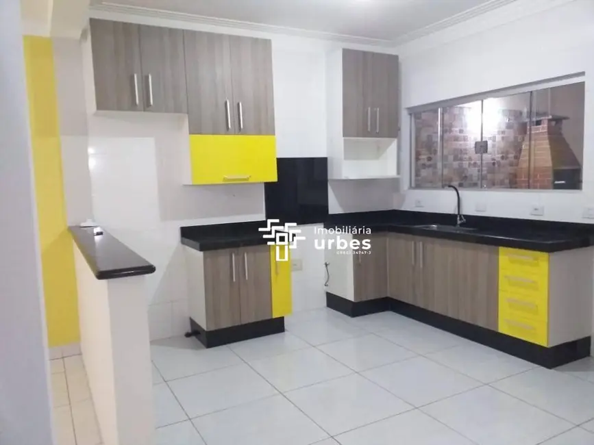 Casa com 2 quartos para alugar, 226m2 em Jardim da Balsa II, Americana - SP - imagem 2 Foto 2 de Casa com 2 quartos para alugar, 226m2 em Jardim da Balsa II, Americana - SP