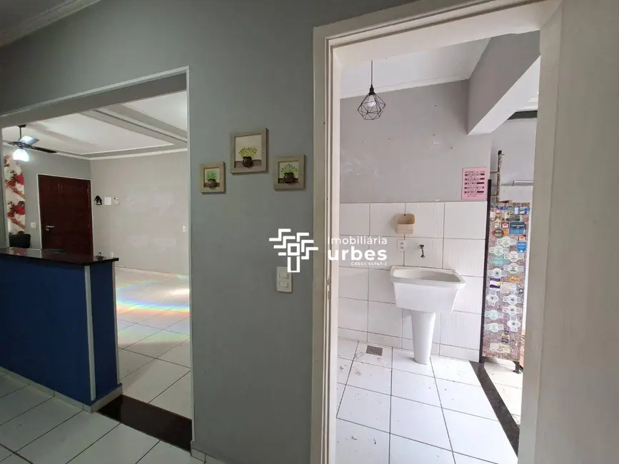Casa com 3 quartos para alugar, 101m2 em Jardim Brasil, Americana - SP - imagem 8 Foto 8 de Casa com 3 quartos para alugar, 101m2 em Jardim Brasil, Americana - SP