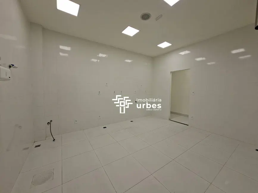 Foto 3 de Sala Comercial para alugar, 91m2 em Jardim Girassol, Americana - SP