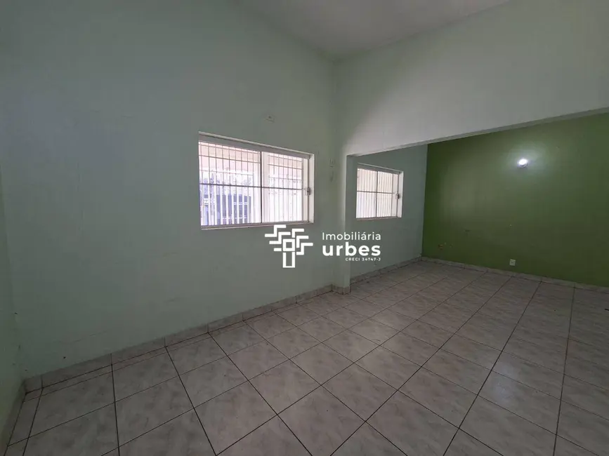 Foto 3 de Casa para alugar, 319m2 em Jardim São Domingos, Americana - SP