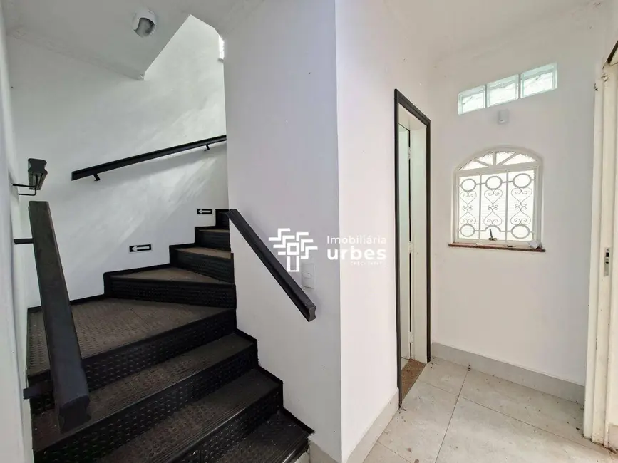 Casa com 3 quartos para alugar, 314m2 em Santo Antônio, Americana - SP - imagem 7 Foto 7 de Casa com 3 quartos para alugar, 314m2 em Santo Antônio, Americana - SP