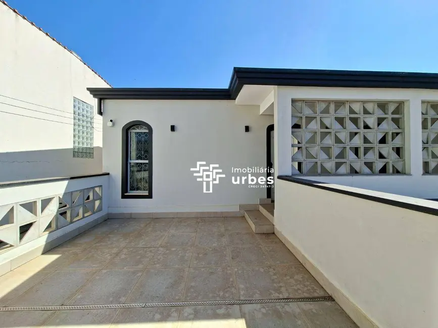 Casa com 3 quartos para alugar, 314m2 em Santo Antônio, Americana - SP - imagem 3 Foto 3 de Casa com 3 quartos para alugar, 314m2 em Santo Antônio, Americana - SP