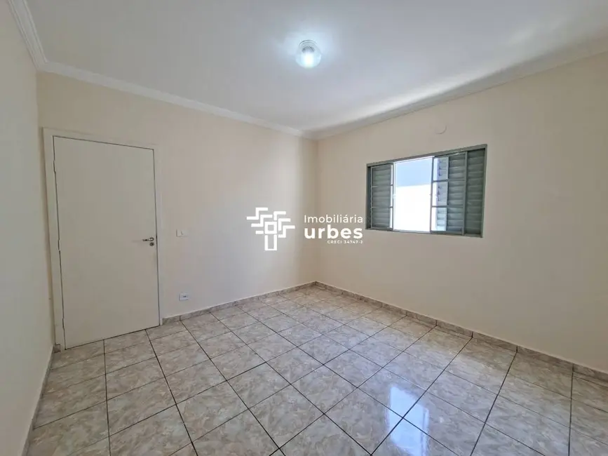 Casa com 3 quartos para alugar, 208m2 em Vila Margarida, Americana - SP - imagem 5 Foto 5 de Casa com 3 quartos para alugar, 208m2 em Vila Margarida, Americana - SP