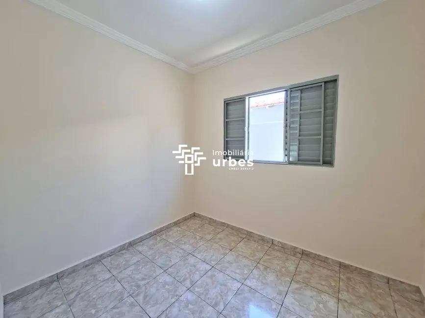 Casa com 3 quartos para alugar, 208m2 em Vila Margarida, Americana - SP - imagem 3 Foto 3 de Casa com 3 quartos para alugar, 208m2 em Vila Margarida, Americana - SP
