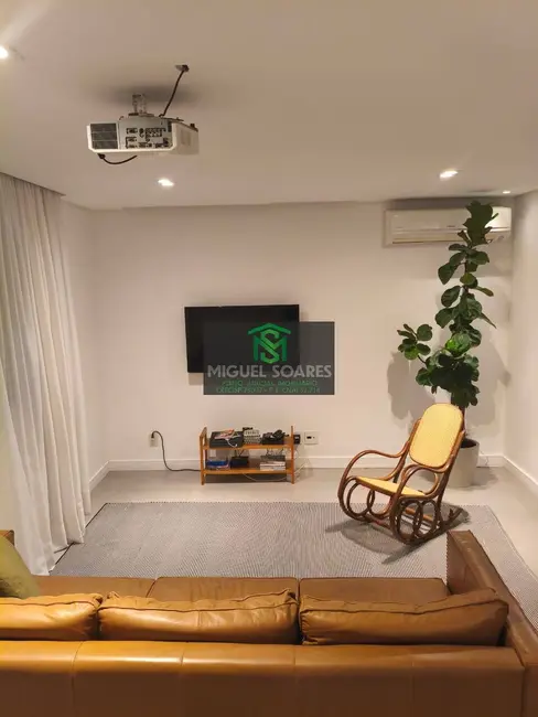 Foto 1 de Casa com 3 quartos à venda, 102m2 em Campo Grande, Santos - SP