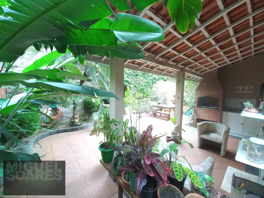 Foto 2 de Casa com 3 quartos à venda, 235m2 em Itararé, Sao Vicente - SP