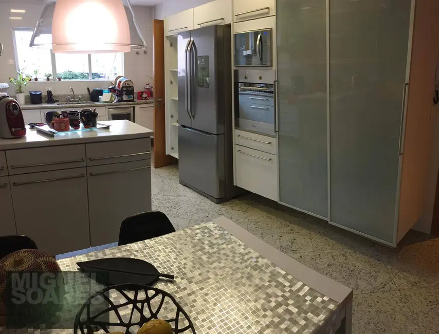 Apartamento com 3 quartos à venda e para alugar, 220m2 em Aparecida, Santos - SP - imagem 7 Foto 7 de Apartamento com 3 quartos à venda e para alugar, 220m2 em Aparecida, Santos - SP