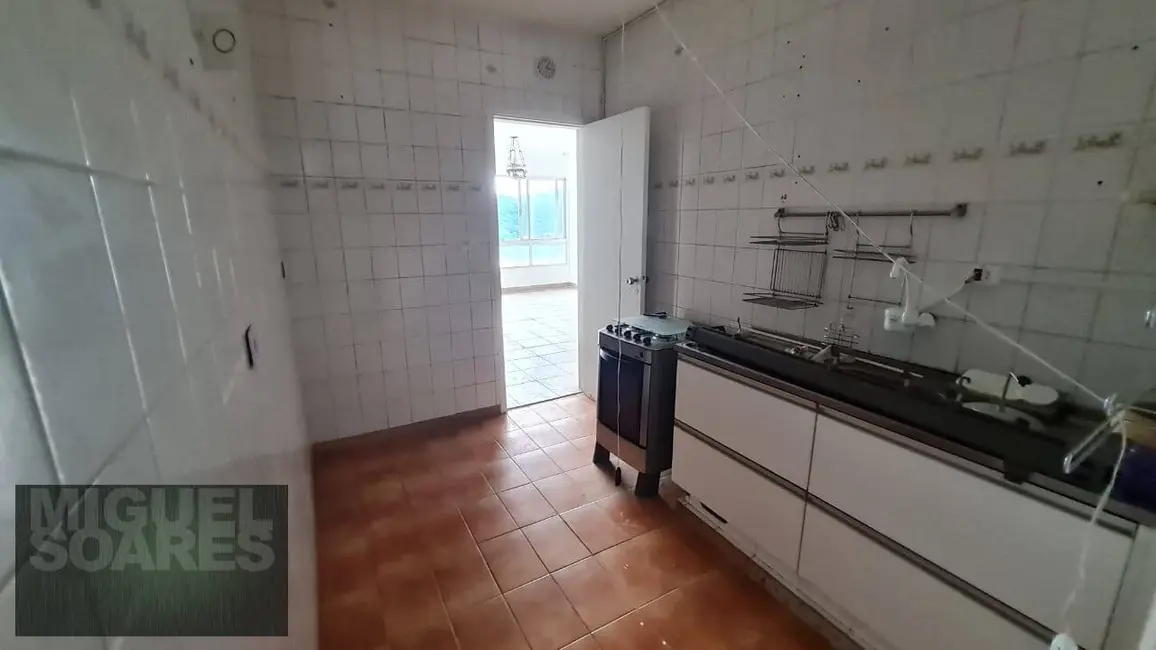 Foto 9 de Apartamento com 3 quartos à venda, 106m2 em Ponta da Praia, Santos - SP