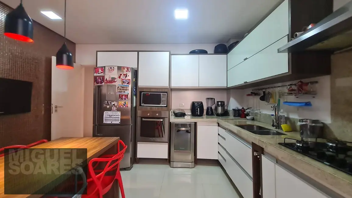 Foto 6 de Apartamento com 3 quartos à venda, 198m2 em Gonzaga, Santos - SP