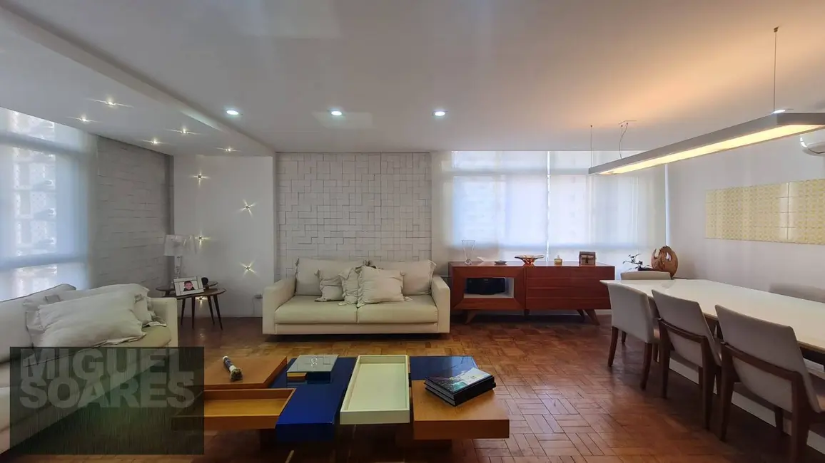 Foto 5 de Apartamento com 3 quartos à venda, 198m2 em Gonzaga, Santos - SP