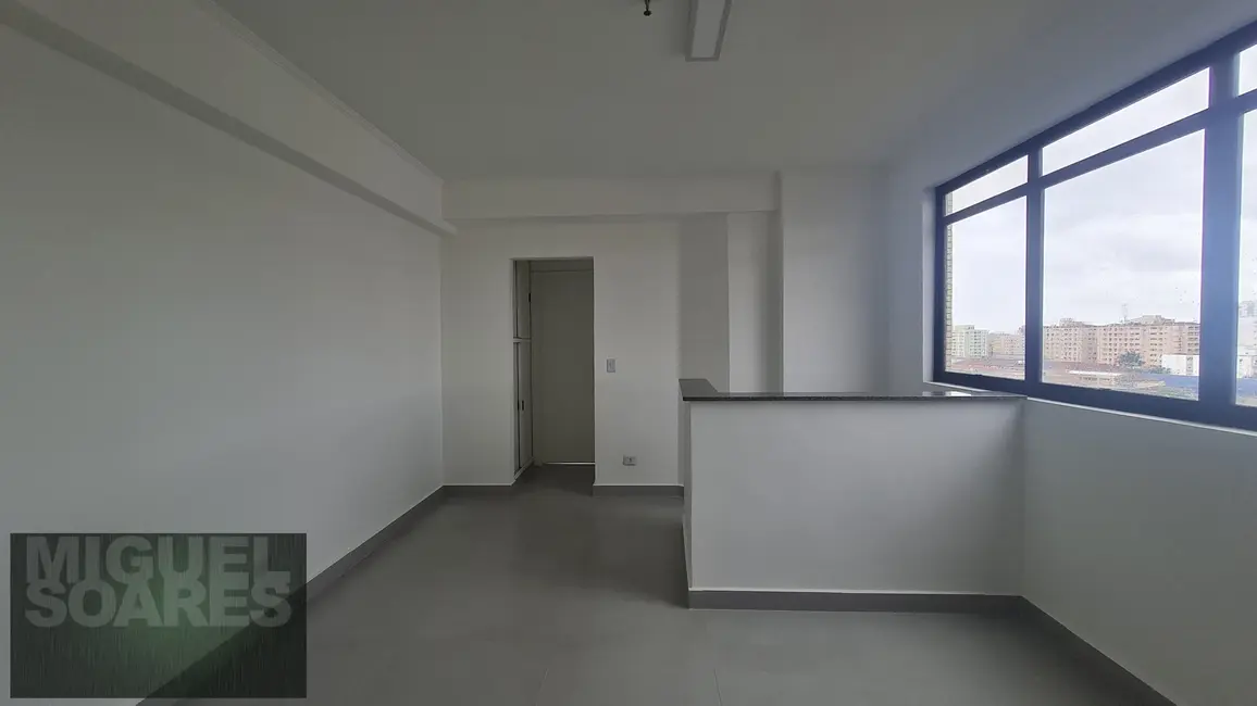 Sala Comercial à venda e para alugar, 47m2 em Vila Mathias, Santos - SP - imagem 5 Foto 5 de Sala Comercial à venda e para alugar, 47m2 em Vila Mathias, Santos - SP